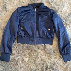 Cropped bomber jacket